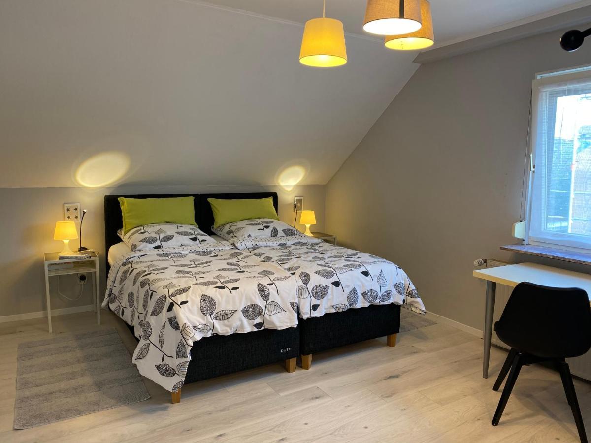Apartment in BRE Buitenkant foto