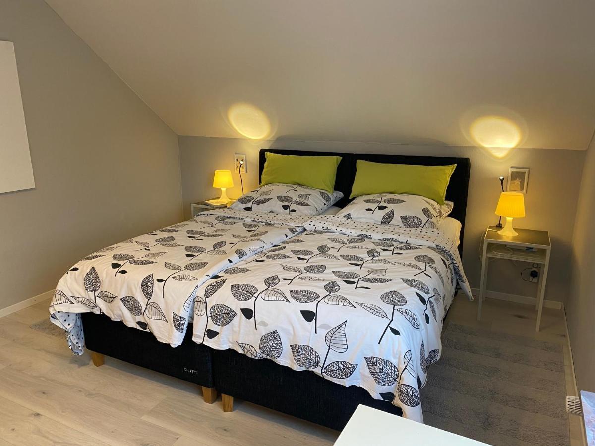 Apartment in BRE Buitenkant foto