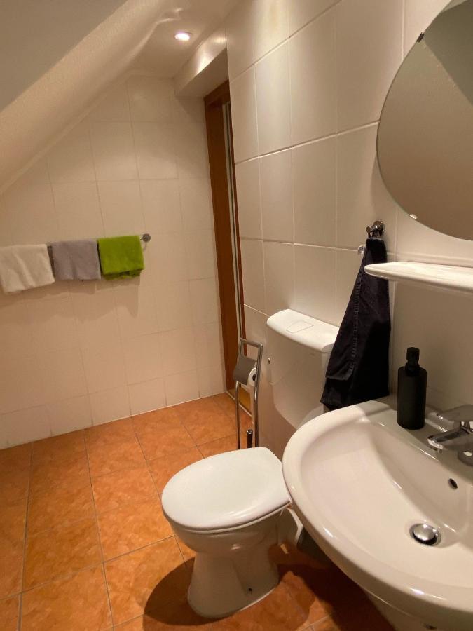 Apartment in BRE Buitenkant foto
